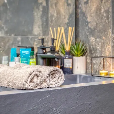 L'eden - Jacuzzi / Sauna Appartement