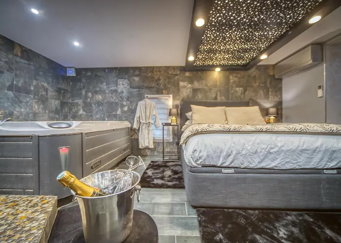 Apartment L'eden - Jacuzzi / Sauna