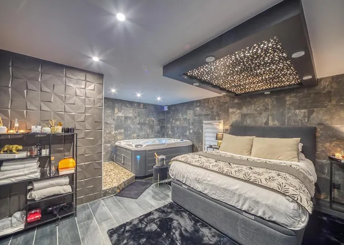 L'eden - Jacuzzi / Sauna * Grenoble