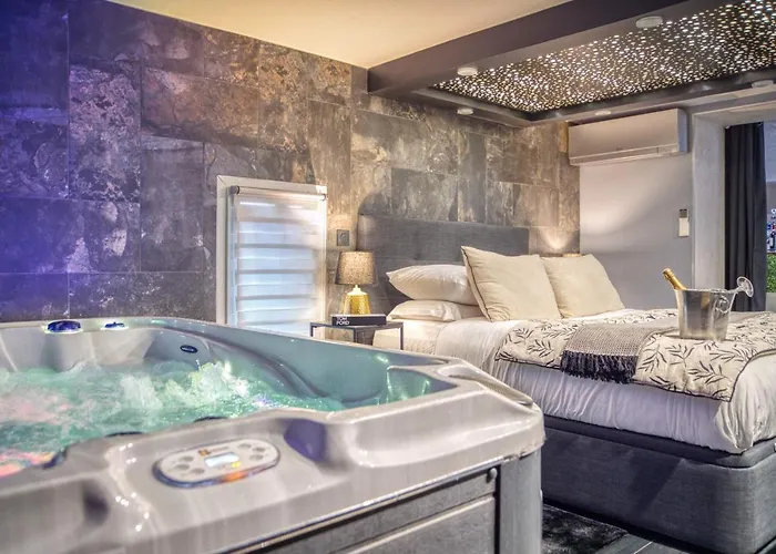 L'eden - Jacuzzi / Sauna Apartment