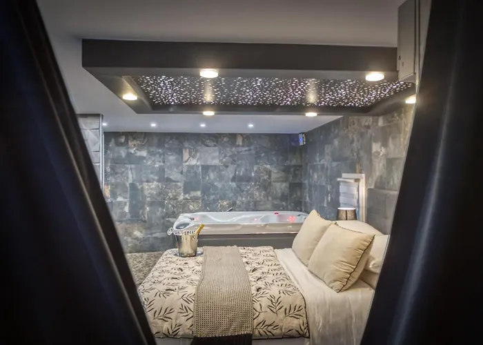 Apartment L'eden - Jacuzzi / Sauna *